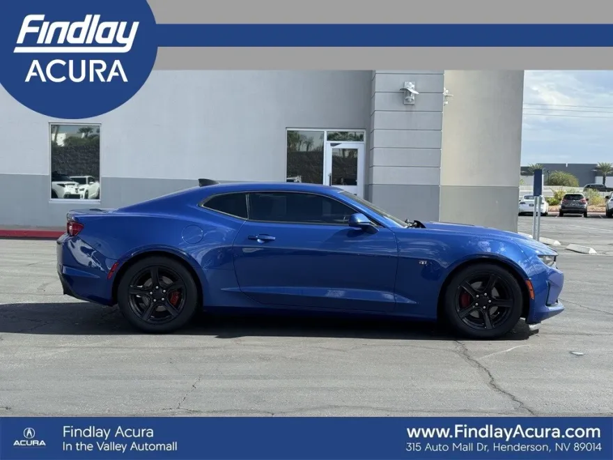 2022 Chevrolet Camaro 1LT photo 1