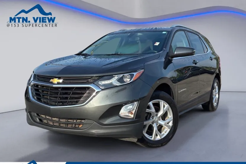 2019 Chevrolet Equinox LT photo 1