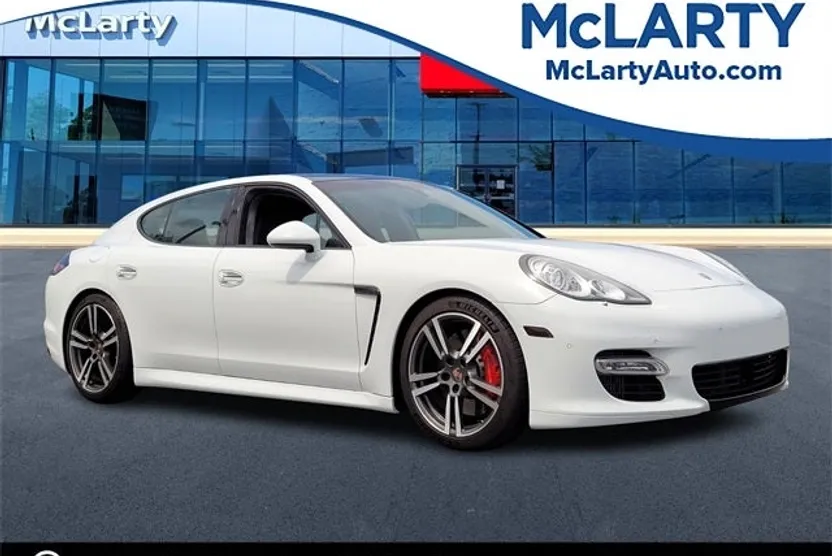 2013 Porsche Panamera Turbo photo 1
