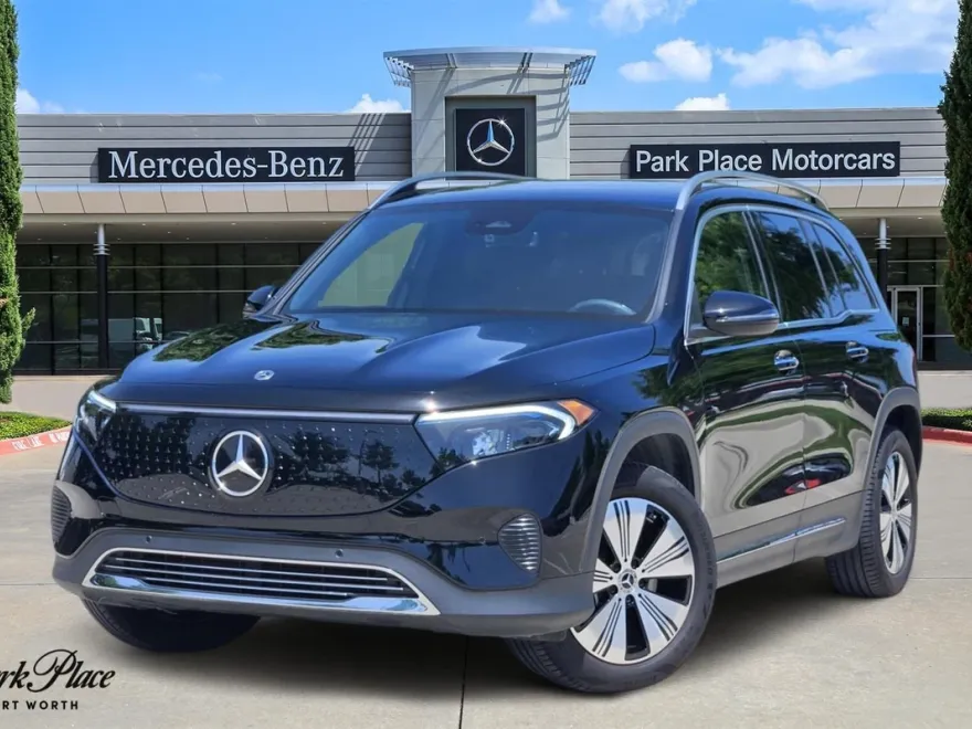 2024 Mercedes Benz EQB 250+ photo 1