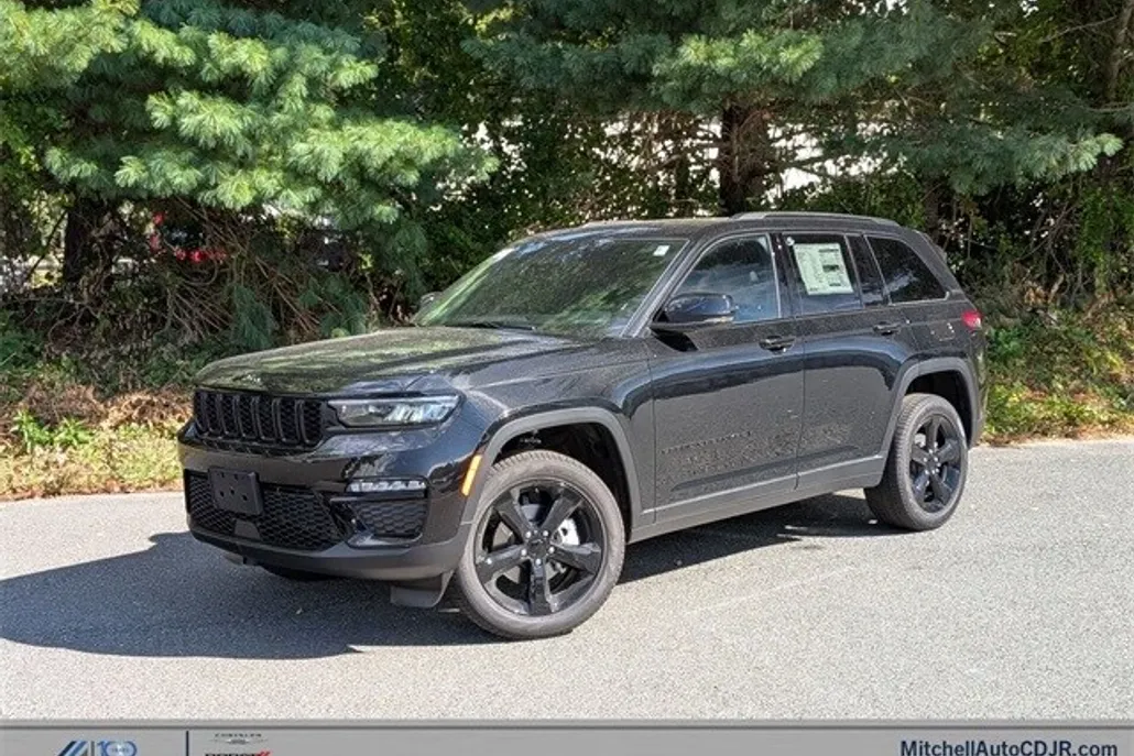 2025 Jeep Grand Cherokee Limited photo 1