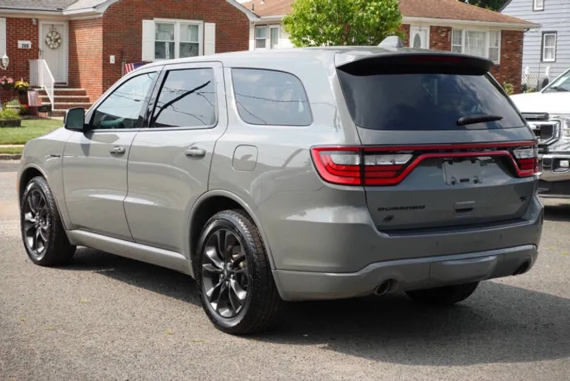 2022 Dodge Durango R/T photo 1