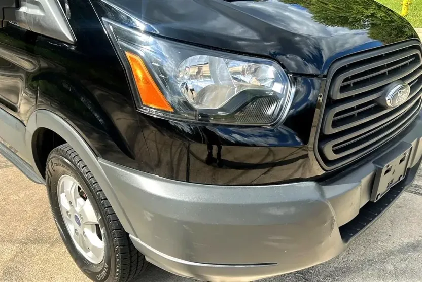 2017 Ford Transit Van photo 1