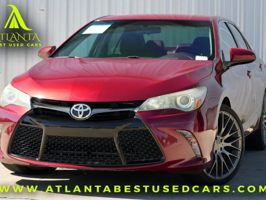 2017 Toyota Camry XLE XSE photo 1