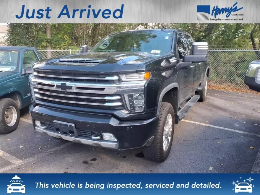2020 Chevrolet Silverado High Country photo 1