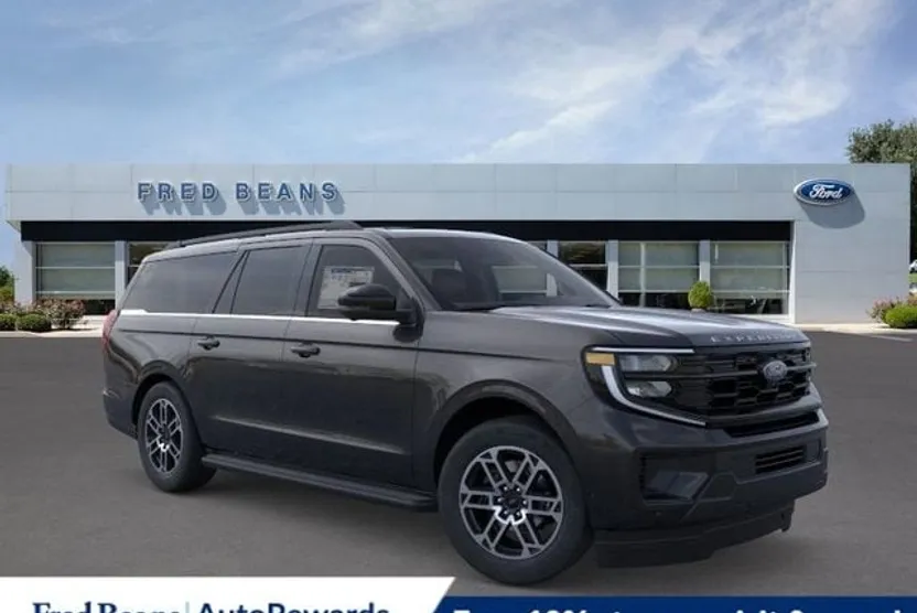 2025 Ford Expedition MAX photo 1