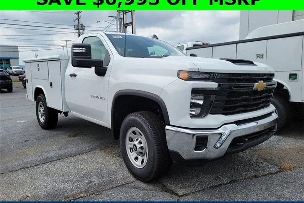 2024 Chevrolet Silverado 3500HD photo 1
