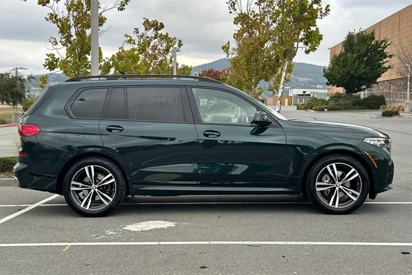 2022 Bmw X7 xDrive40i photo 1
