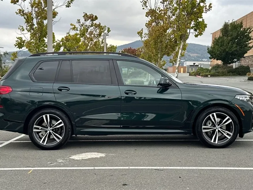 2022 Bmw X7 xDrive40i photo 1