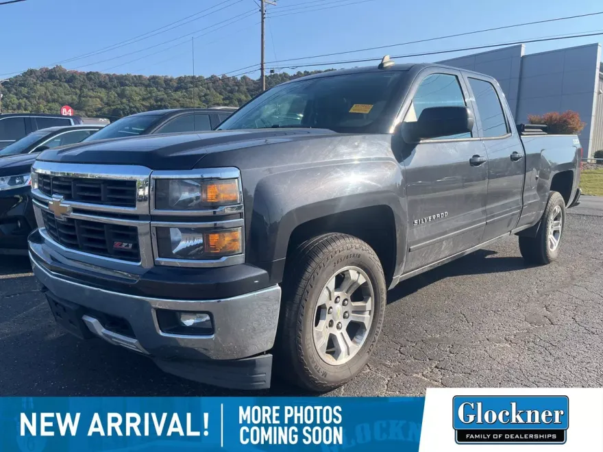 2015 Chevrolet Silverado 1500 LT photo 1
