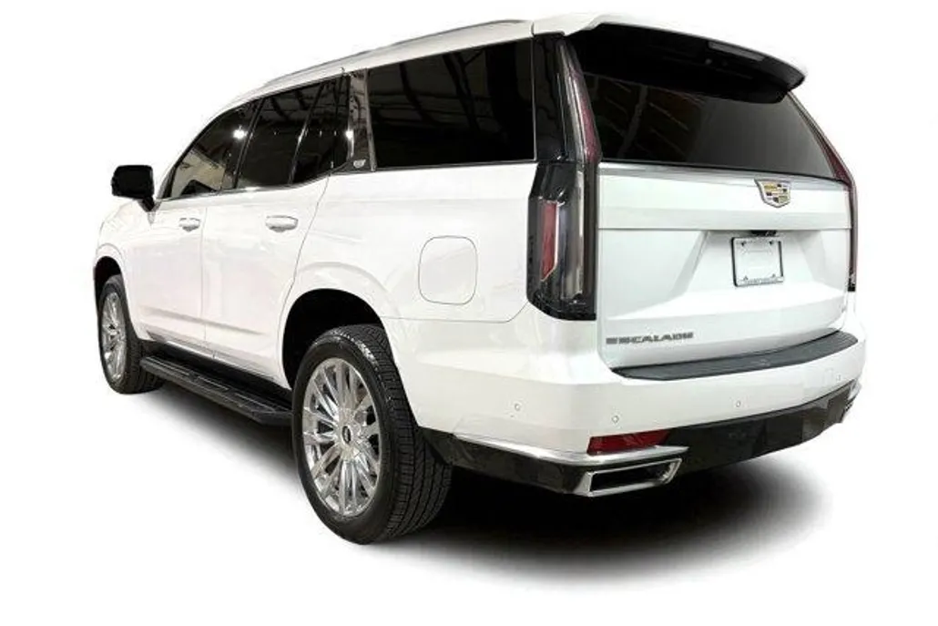 2023 Cadillac Escalade Premium Luxury photo 1