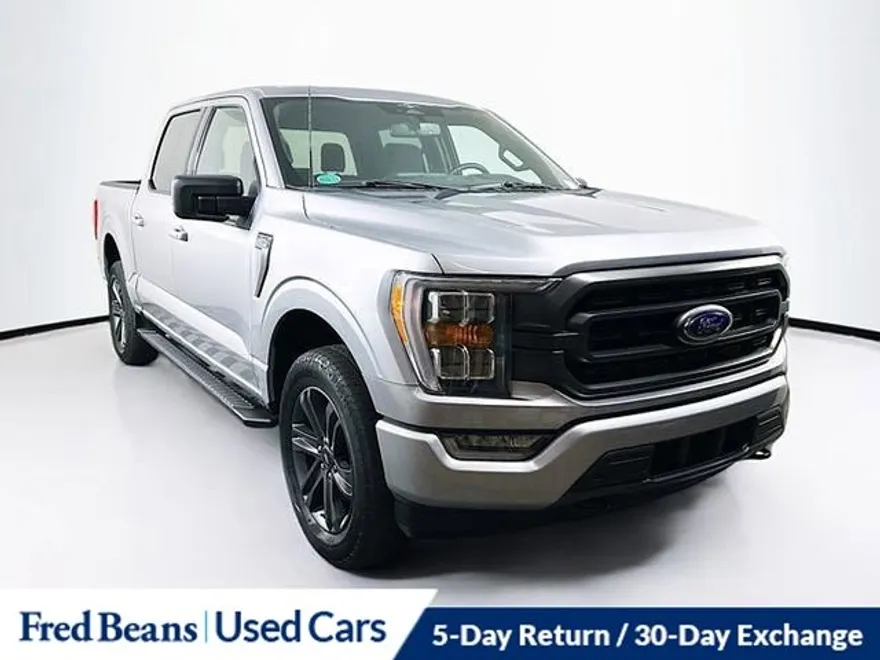 2023 Ford F-150 XLT photo 1