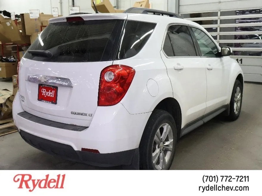 2011 Chevrolet Equinox Base photo 1