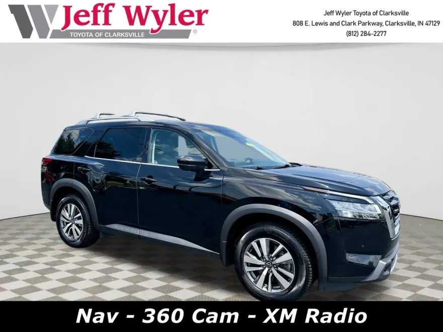 2023 Nissan Pathfinder SL photo 1