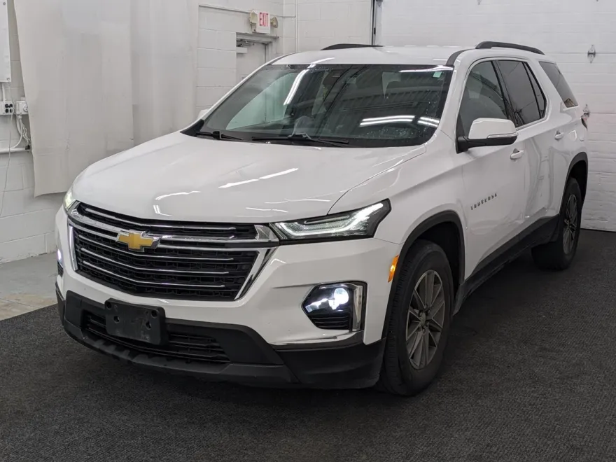 2022 Chevrolet Traverse Cloth photo 1