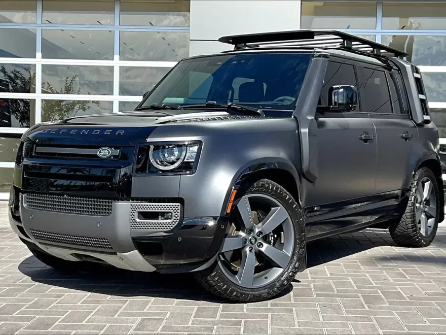 2023 Land Rover Defender 110 V8 Carpathian Edition photo 1