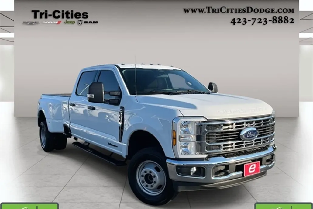 2024 Ford F-350 photo 1