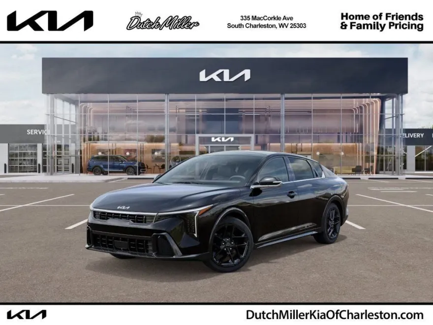 2025 Kia K4 GT-Line Turbo photo 1