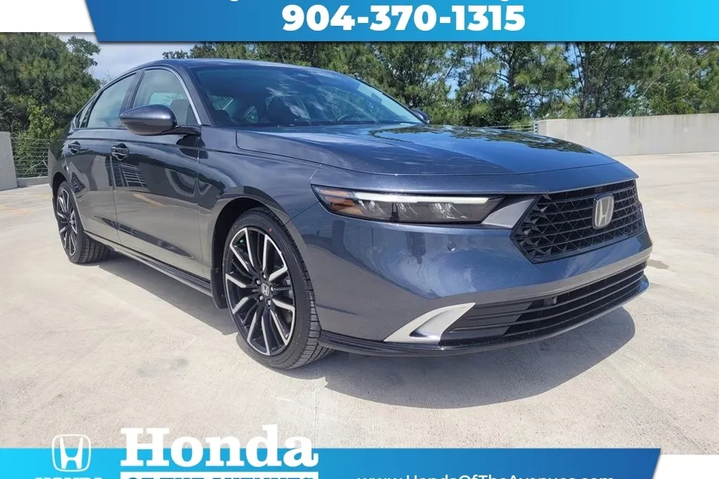 2025 Honda Accord Hybrid Touring photo 1