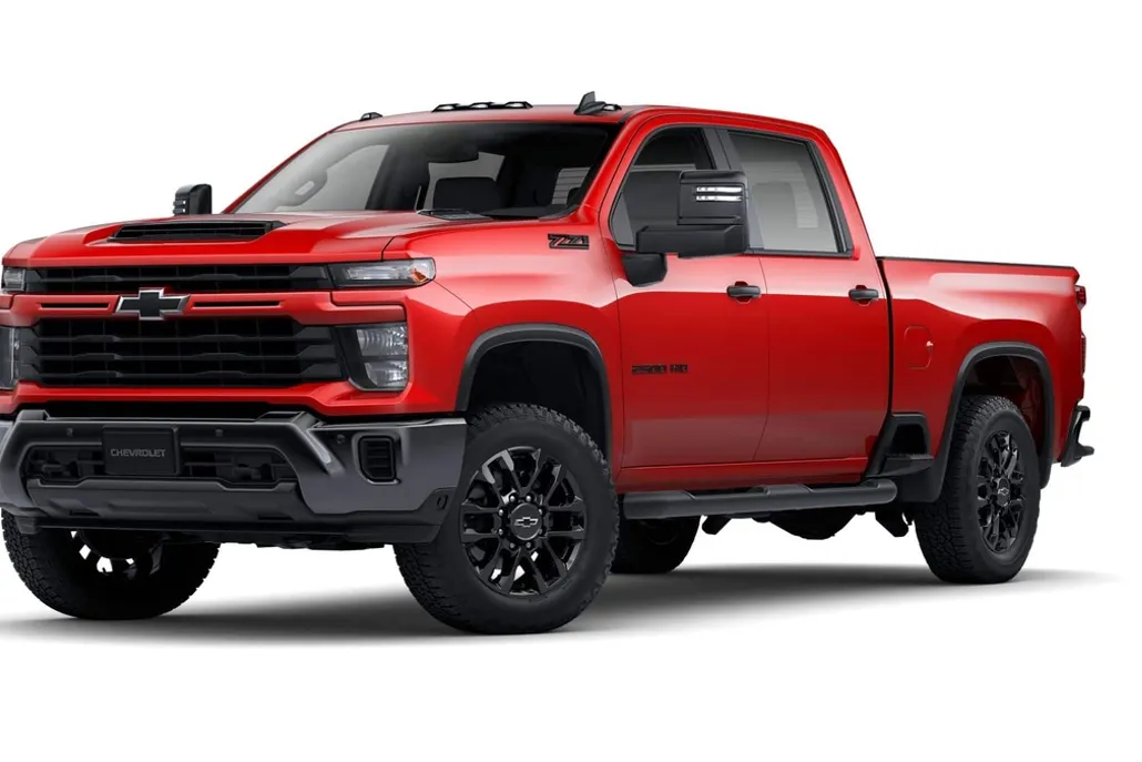 2025 Chevrolet Silverado 2500HD Custom photo 1