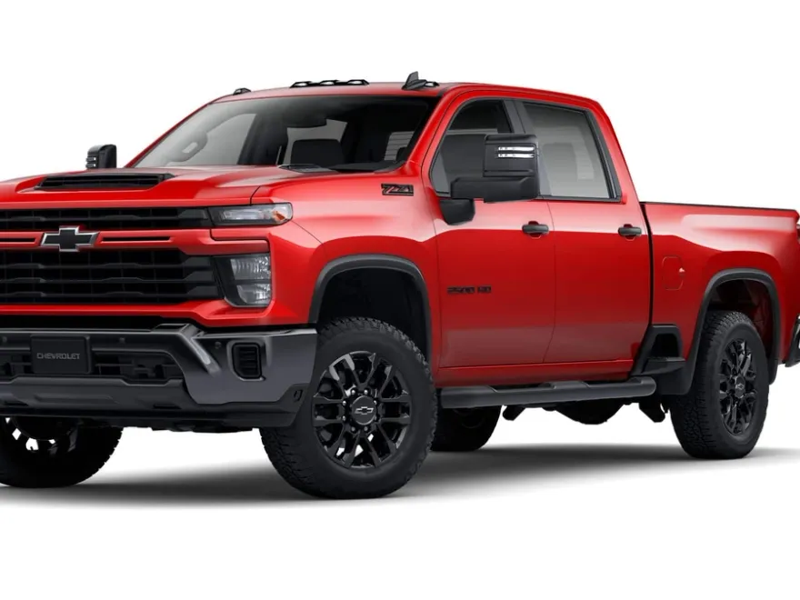2025 Chevrolet Silverado 2500HD Custom photo 1