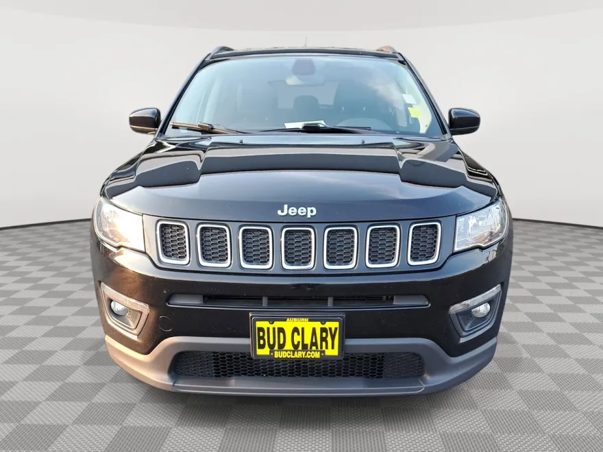2019 Jeep Compass Latitude photo 1