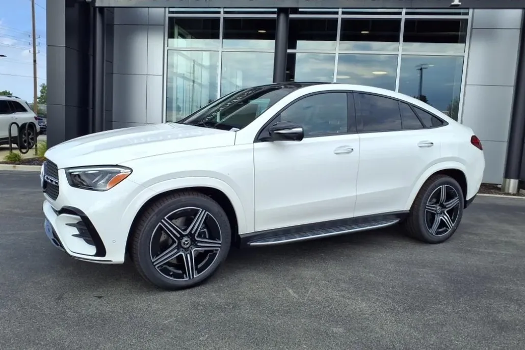 2026 Mercedes Benz GLE 450 4MATIC photo 1