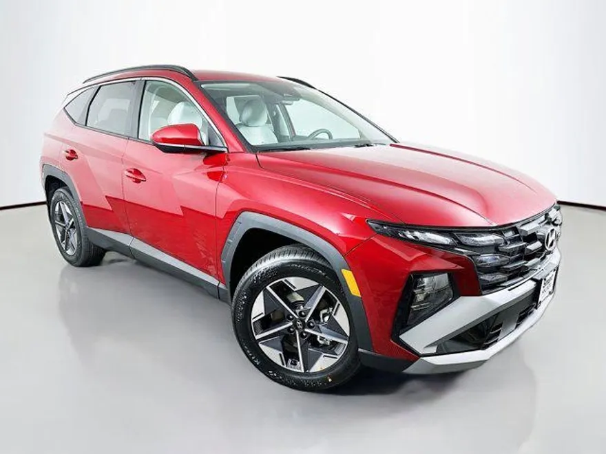 2025 Hyundai Tucson SEL photo 1