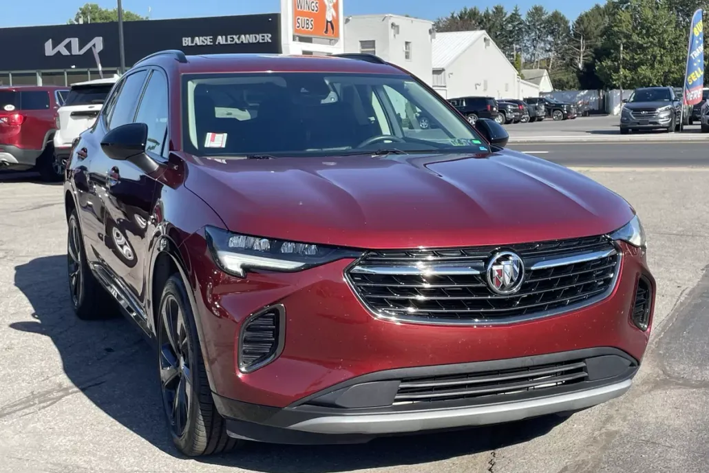 2021 Buick Envision Essence photo 1
