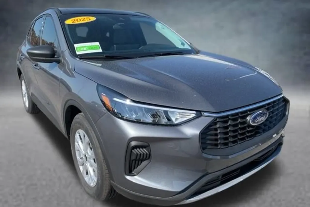 2025 Ford Escape Active photo 1