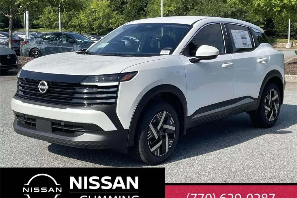 2025 Nissan Kicks SV photo 1