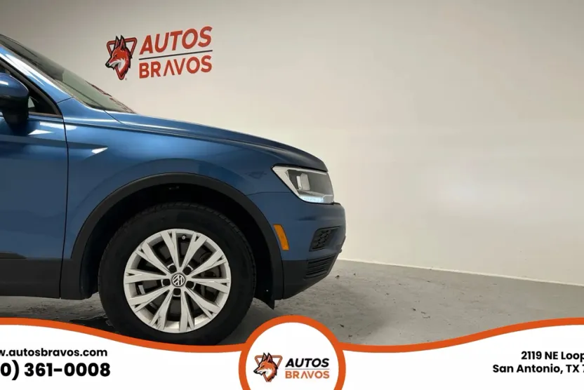 2019 Volkswagen Tiguan Sport photo 1