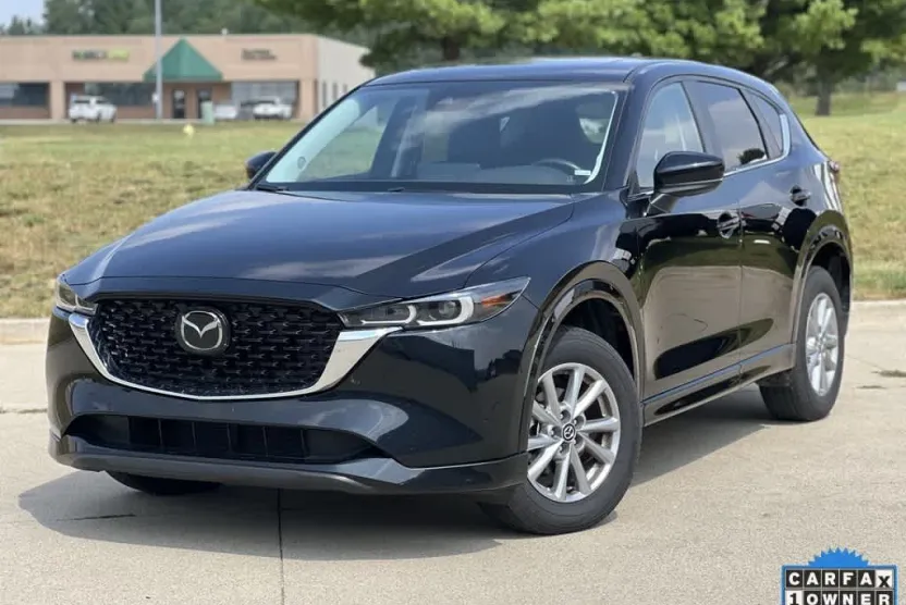 2025 Mazda CX-5 2.5 S Preferred photo 1