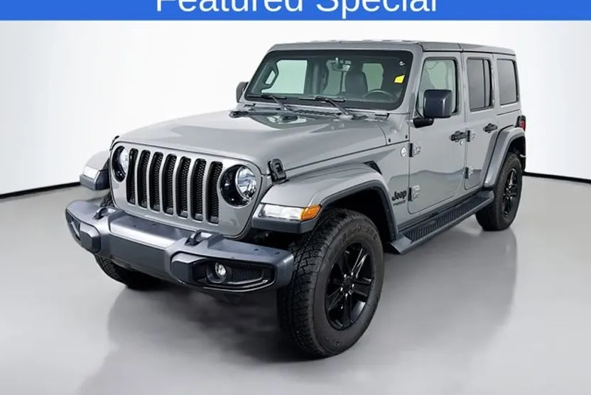 2019 Jeep Wrangler Unlimited Sahara Altitude photo 1
