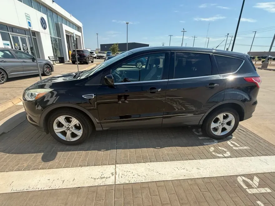 2014 Ford Escape SE photo 1