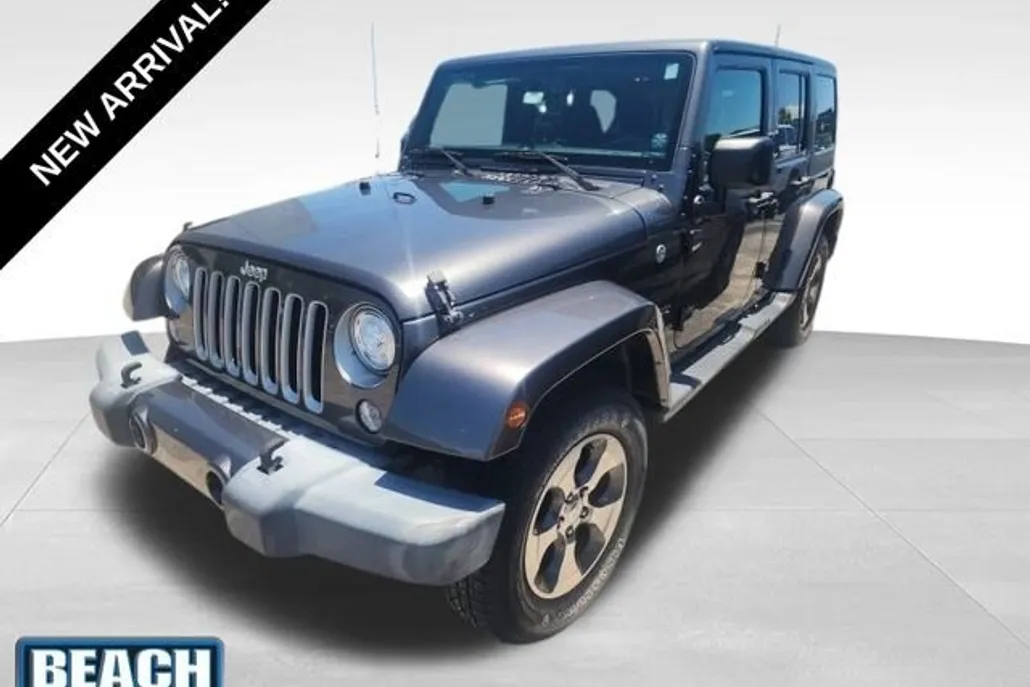 2018 Jeep Wrangler Unlimited Sahara photo 1