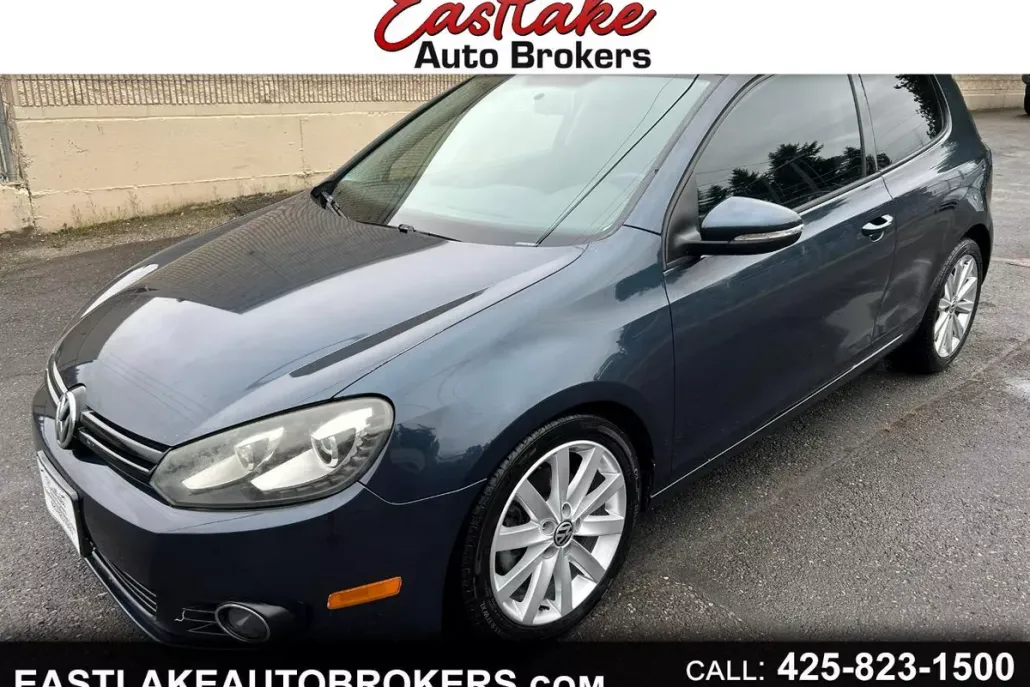 2012 Volkswagen Golf TDI photo 1