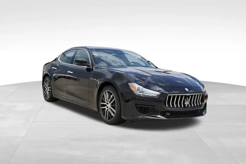 2018 Maserati Ghibli S Q4 photo 1