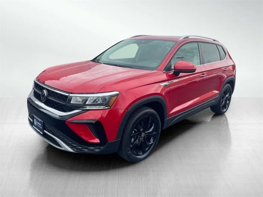 2022 Volkswagen Taos SE photo 1