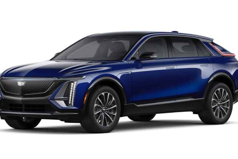 2024 Cadillac Lyriq Sport photo 1