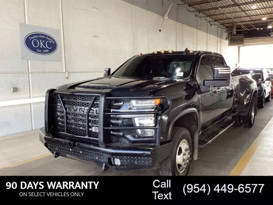 2021 Chevrolet Silverado 3500HD LTZ photo 1