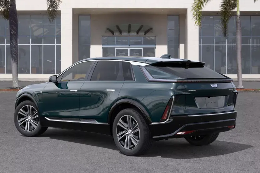 2026 Cadillac Lyriq Luxury photo 1