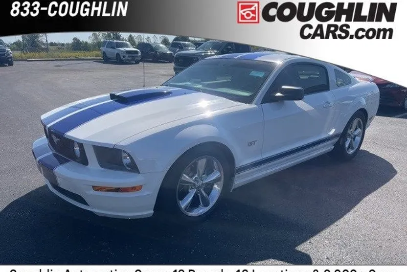 2008 Ford Mustang GT Deluxe photo 1
