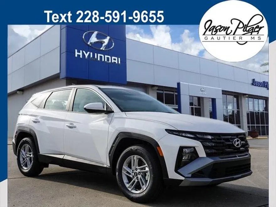 2025 Hyundai Tucson SE photo 1