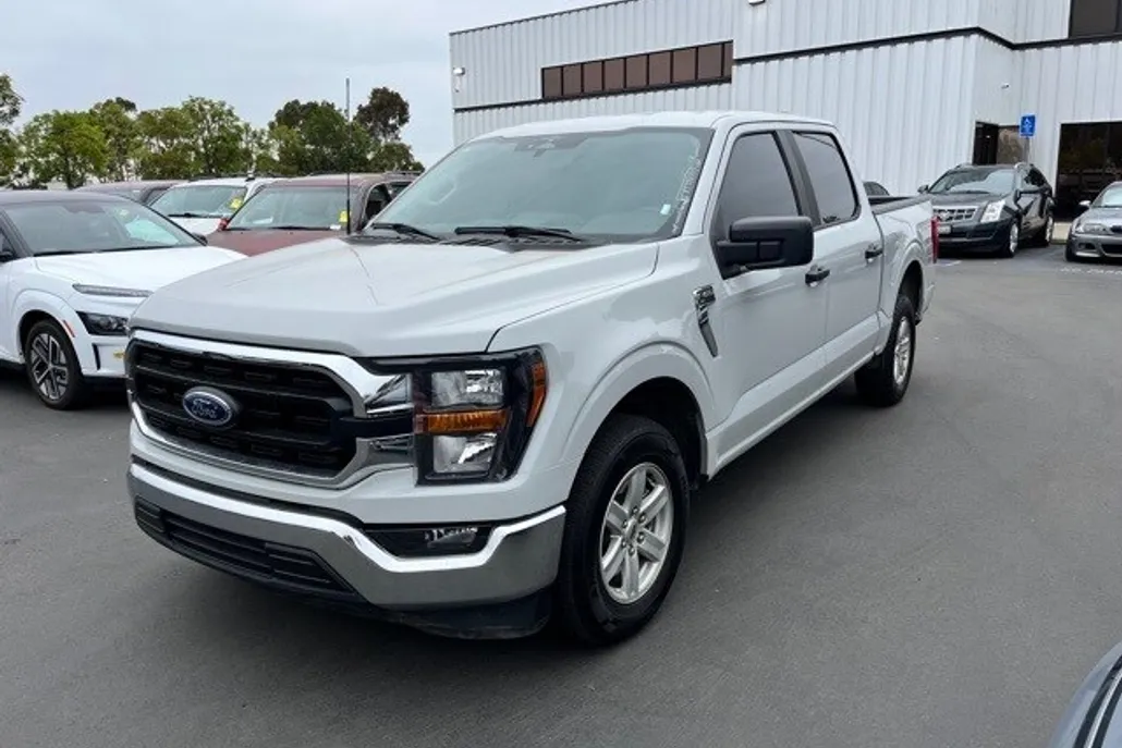 2023 Ford F-150 XLT photo 1