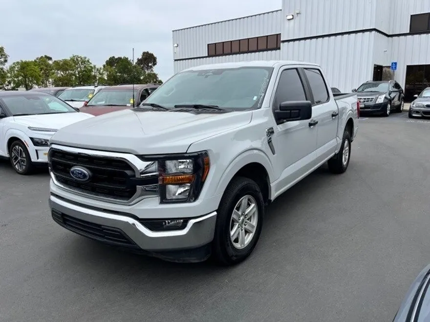 2023 Ford F-150 XLT photo 1