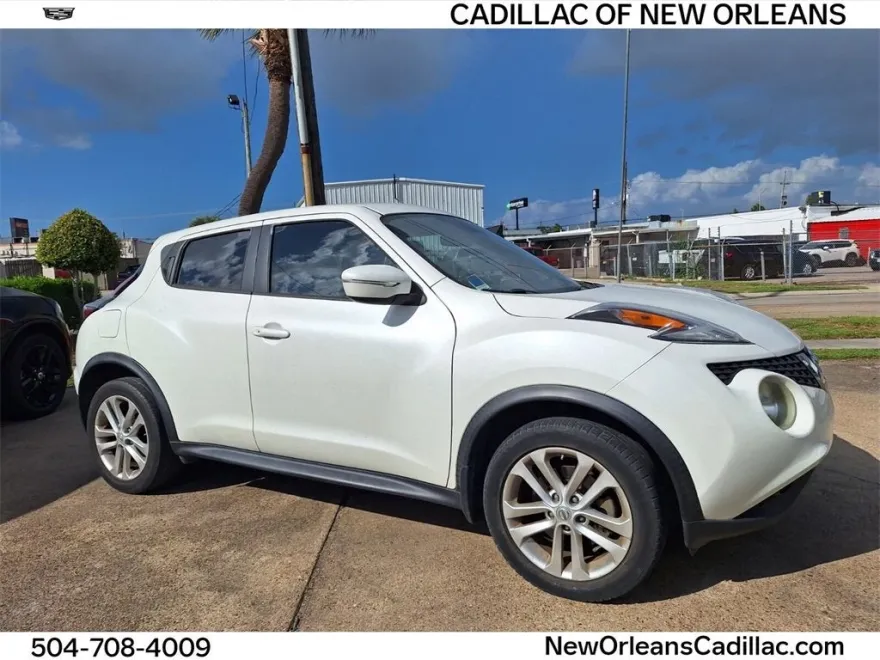 2015 Nissan Juke S photo 1