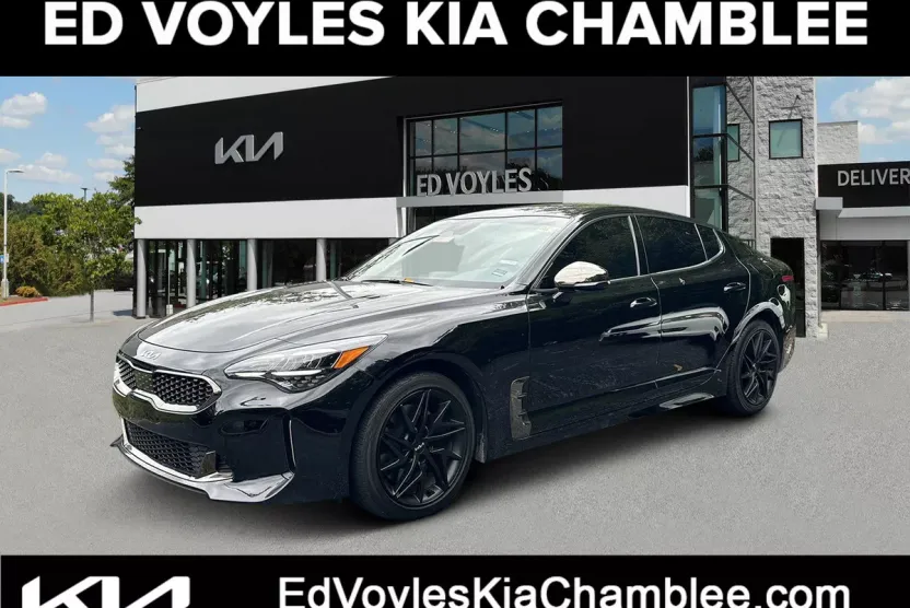2023 Kia Stinger GT-Line photo 1