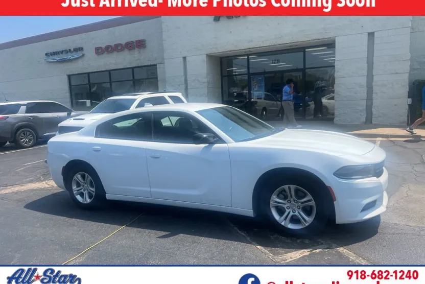 2023 Dodge Charger SXT photo 1