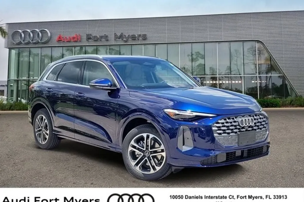 2025 Audi Q5 Premium Plus photo 1